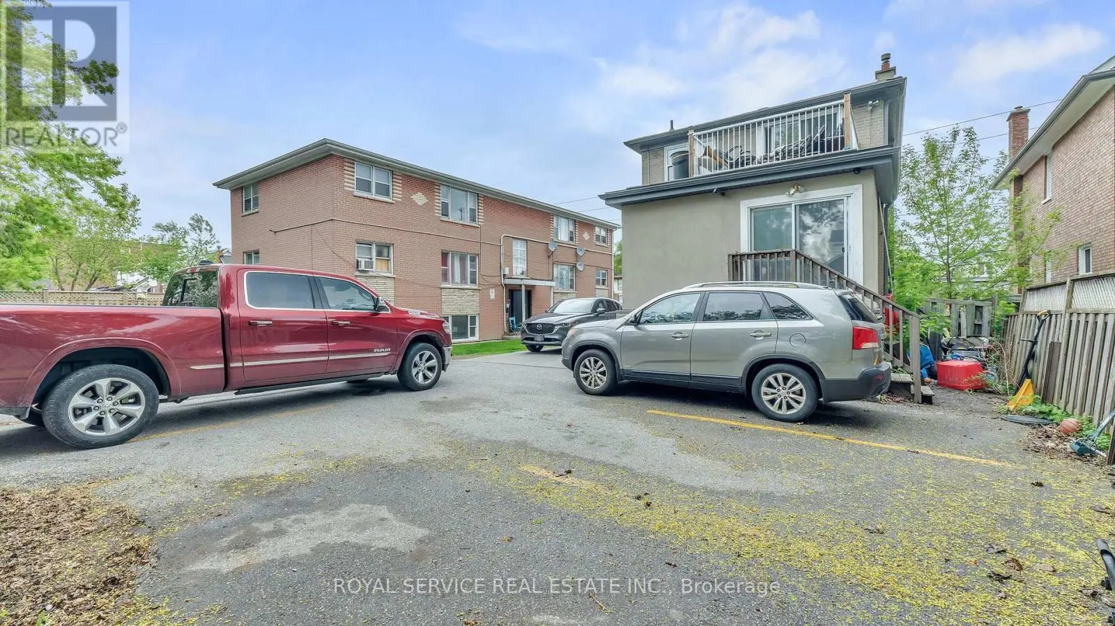86 Park Road S, Oshawa, Ontario  L1J 4G9 - Photo 3 - E12152550