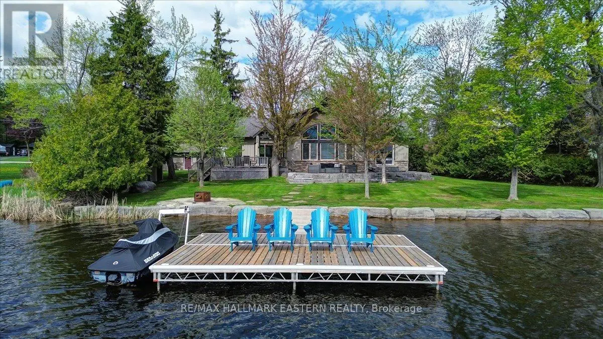 43 Lakeshore Boulevard, Selwyn, Ontario  K0L 1T0 - Photo 3 - X12152677