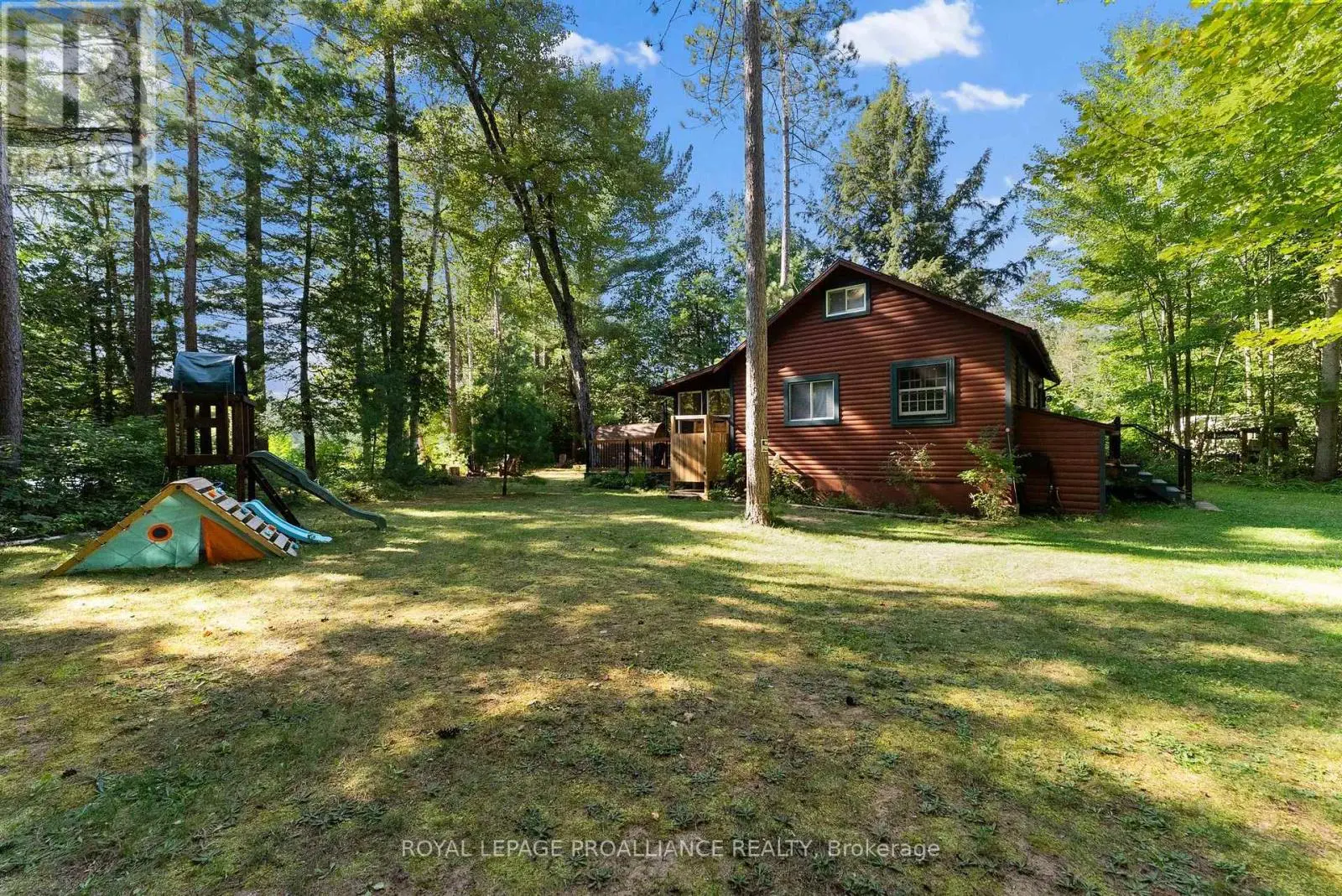 25b Cormorant Lane, Madawaska Valley, Ontario  K0J 1L0 - Photo 3 - X12153500