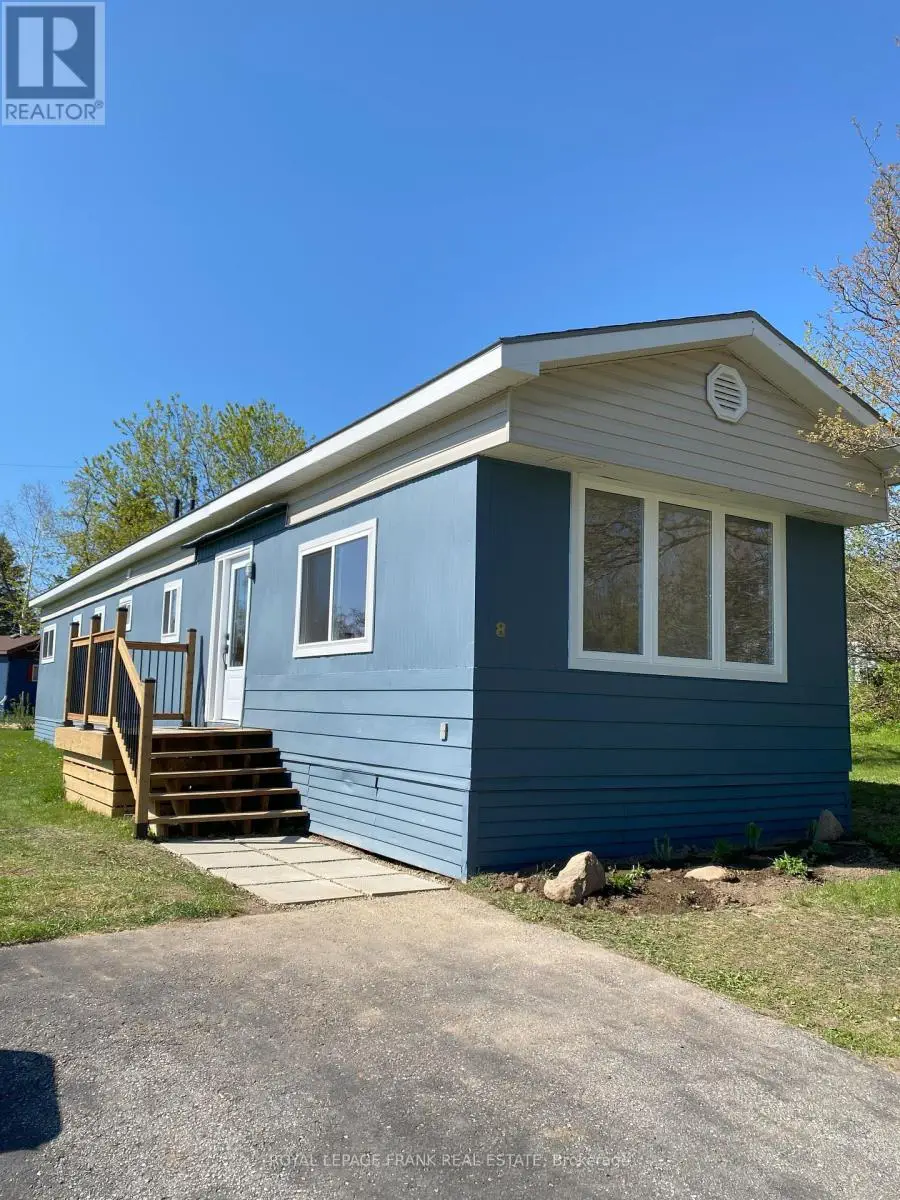 8 Bensley Drive, Oro-Medonte, Ontario  L3V 6H1 - Photo 1 - S12153793