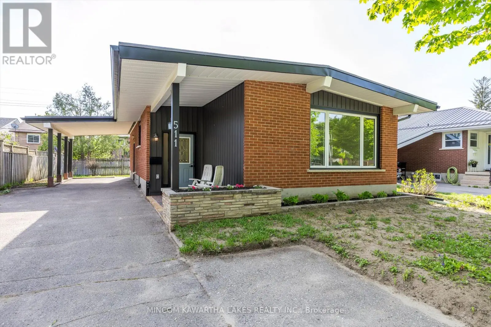 511 Robert Road, Peterborough South, Ontario  K9J 5S9 - Photo 1 - X12153682
