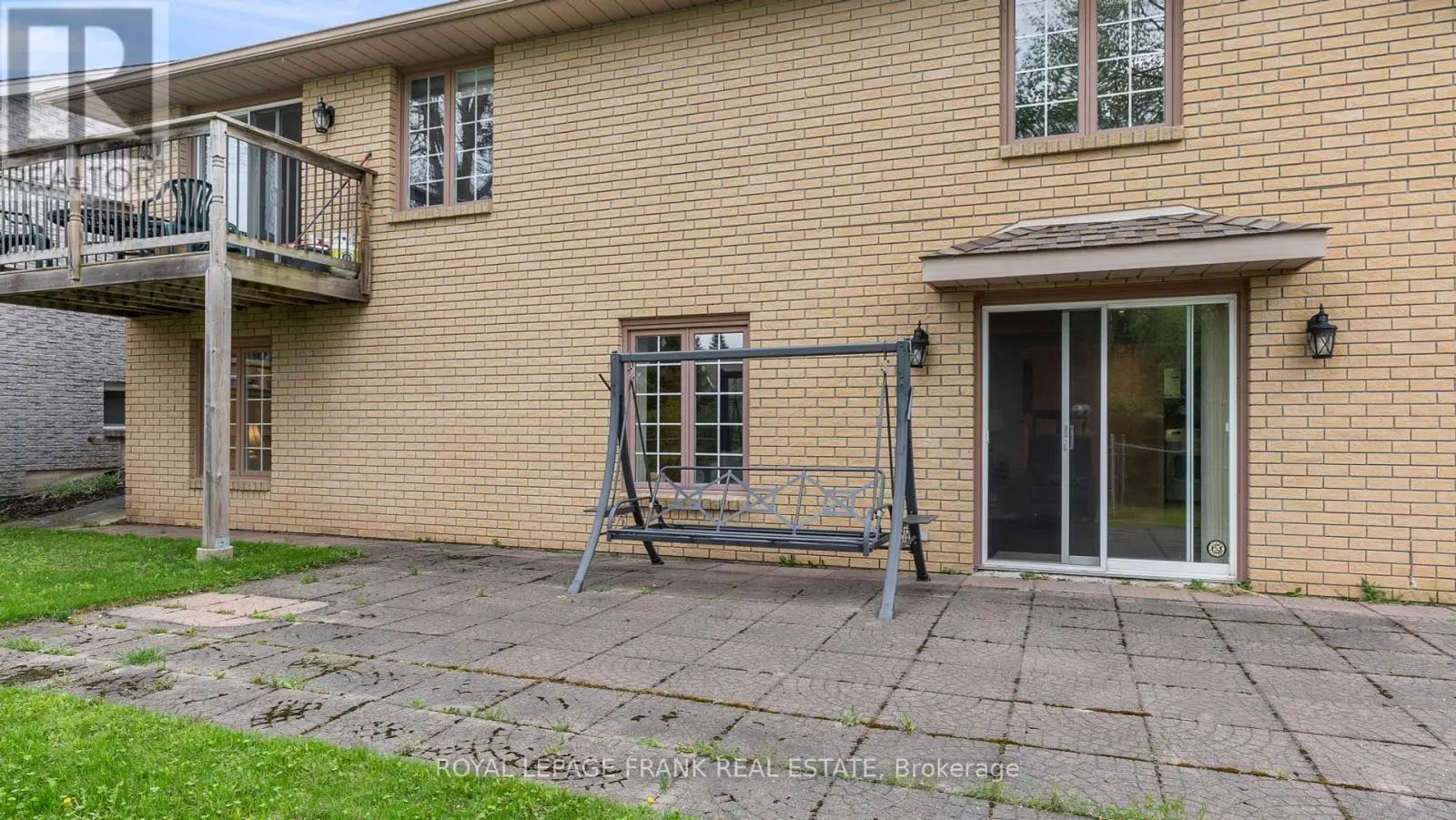 5 Hillview Drive, Kawartha Lakes, Ontario  K0M 1A0 - Photo 2 - X12153687