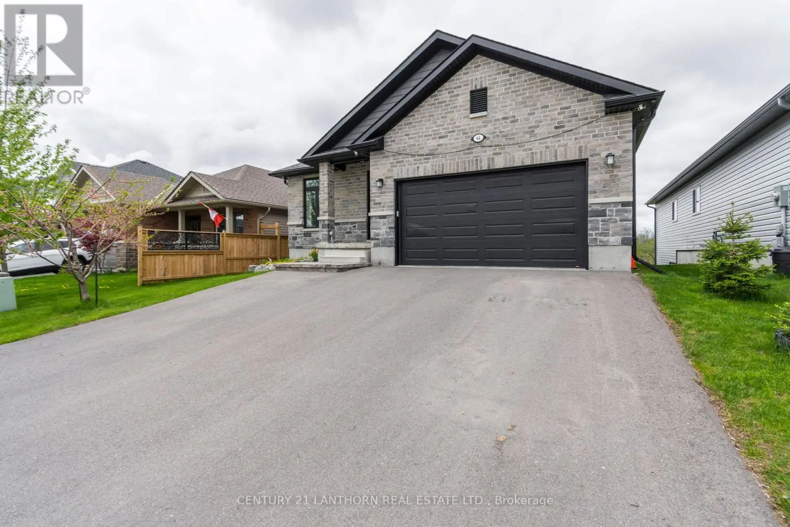64 Redwood Drive, Belleville, Ontario  K8N 0K4 - Photo 3 - X12153986