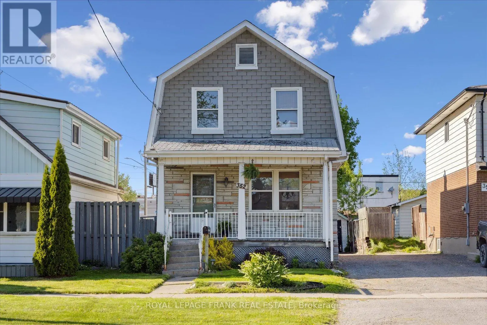 352 Pine Avenue, Oshawa, Ontario  L1J 2H4 - Photo 1 - E12103814