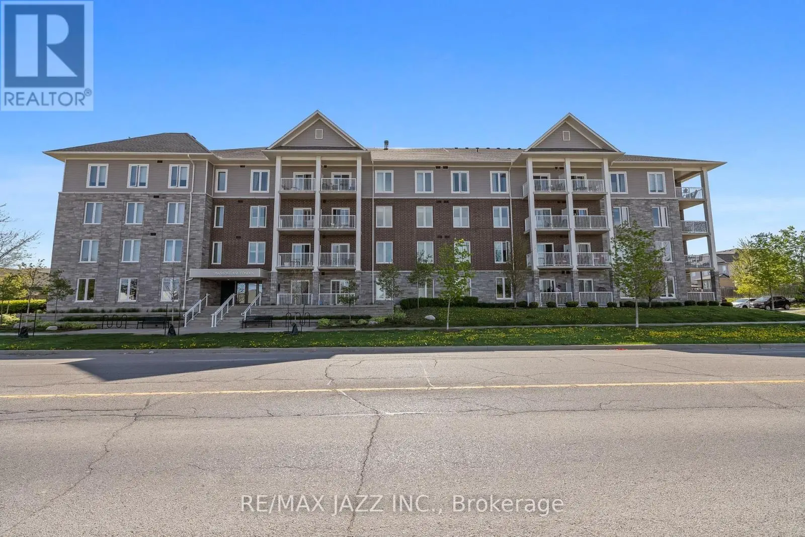316 - 290 Liberty Street N, Clarington, Ontario  L1C 0V5 - Photo 1 - E12154249