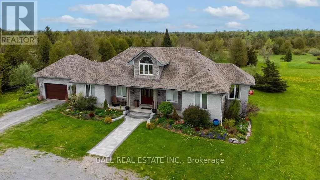 3072 Whites Road, Selwyn, Ontario  K0L 2H0 - Photo 1 - X12154307