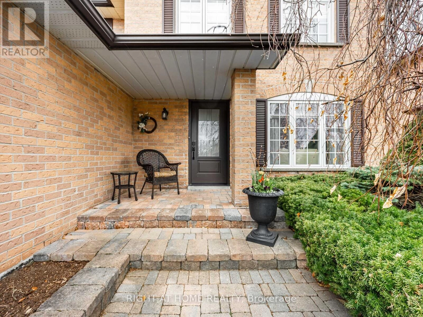 36 Love Crescent, Ajax, Ontario  L1S 4S9 - Photo 3 - E12094263