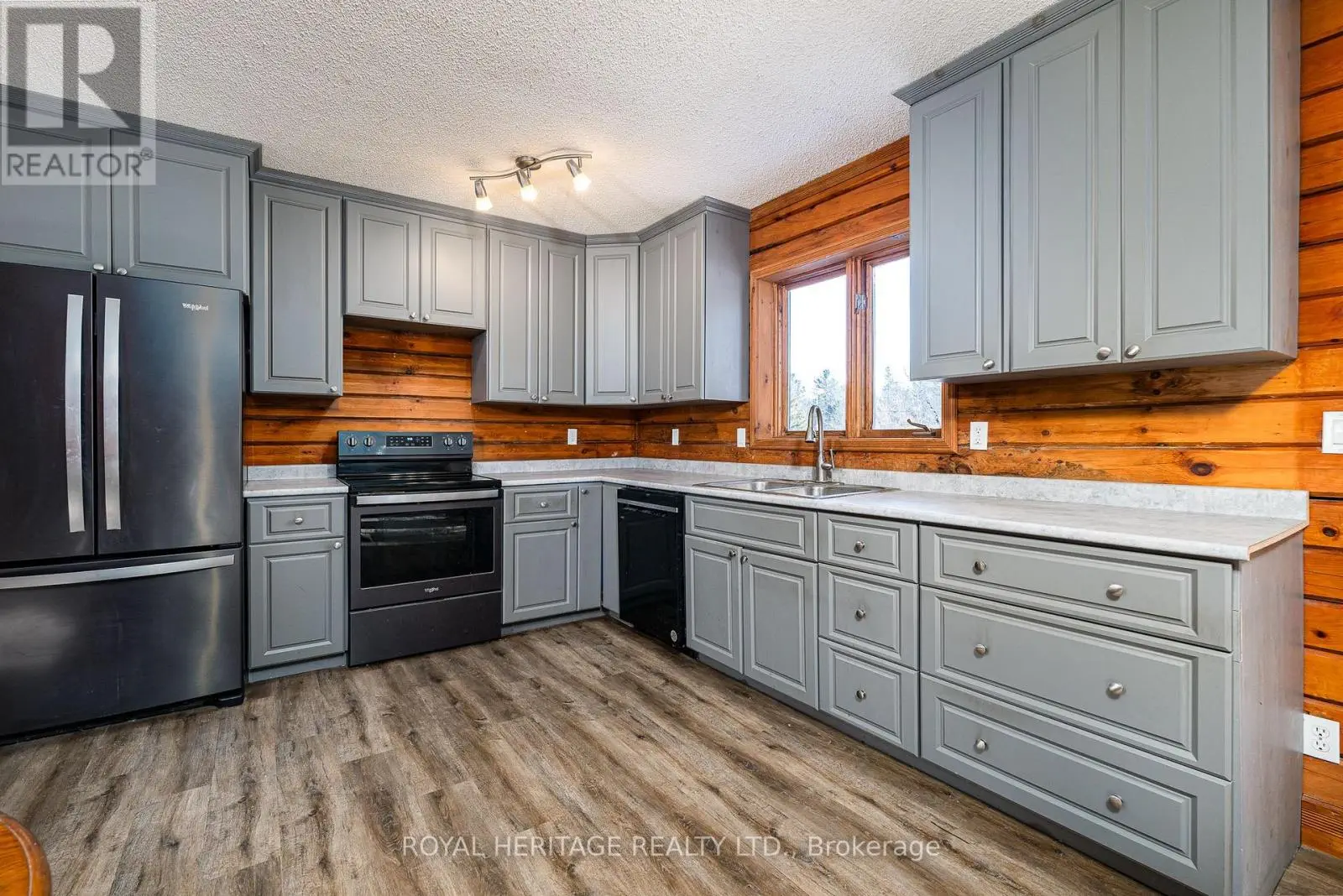 19 Mccrea Court, Tweed, Ontario  K0K 3J0 - Photo 2 - X12150519