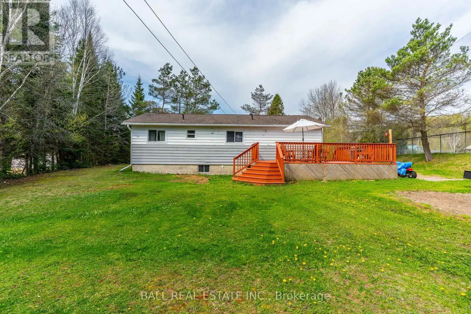 1039 Rainbow Drive, Dysart Et Al, Ontario  K0L 1X0 - Photo 2 - X12154731