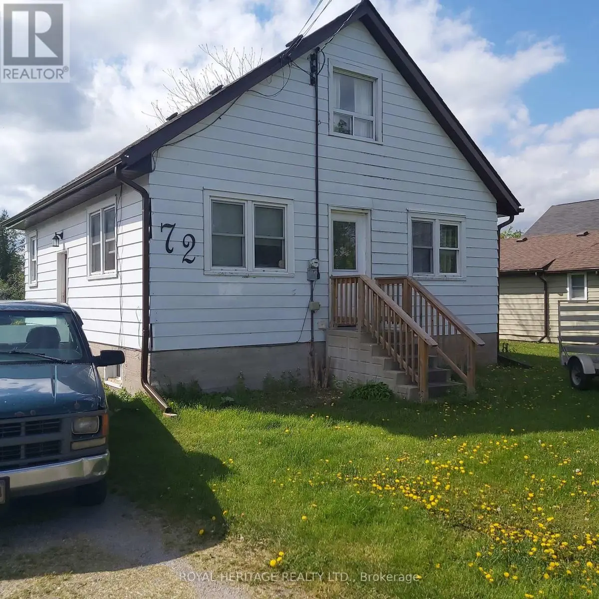 72 Helen Street, Kawartha Lakes, Ontario  K0M 1A0 - Photo 1 - X12154844