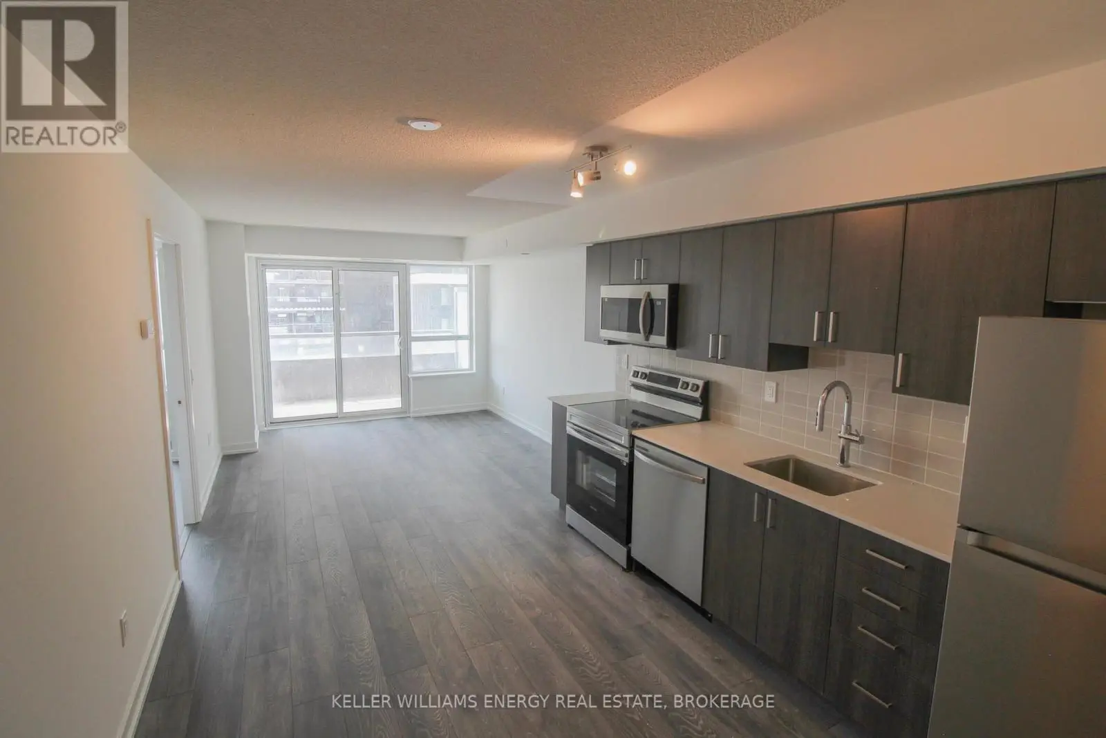 506 - 1455 Celebration Drive, Pickering, Ontario  L1W 0C3 - Photo 2 - E12154920
