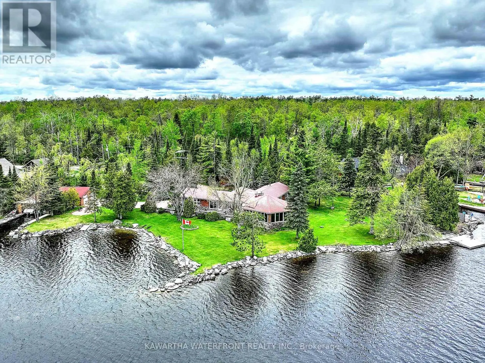 557 Riverside Drive, Trent Lakes, Ontario  K0M 1A0 - Photo 1 - X12155221