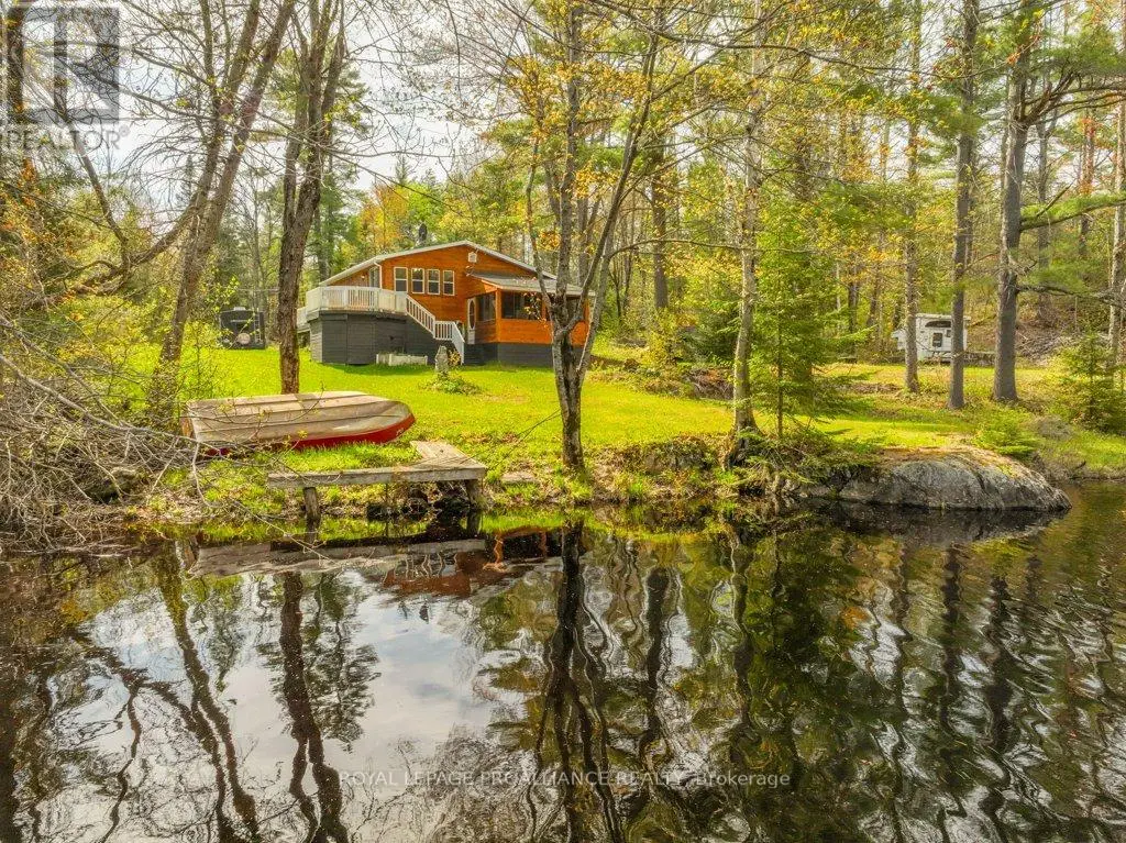 1058 JACQUES BAY ROAD, Addington Highlands, Ontario