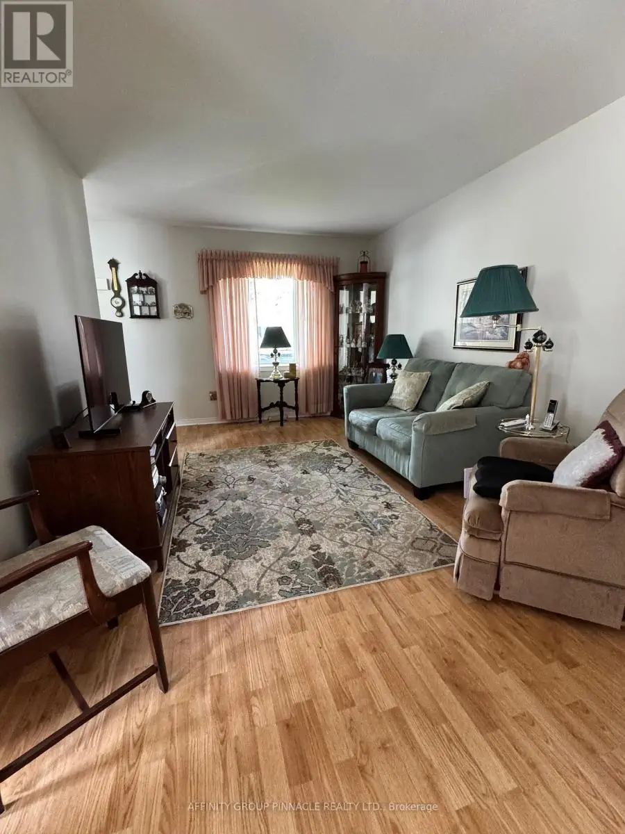 291 St Joseph Road, Kawartha Lakes, Ontario  K9V 6E6 - Photo 3 - X12155401