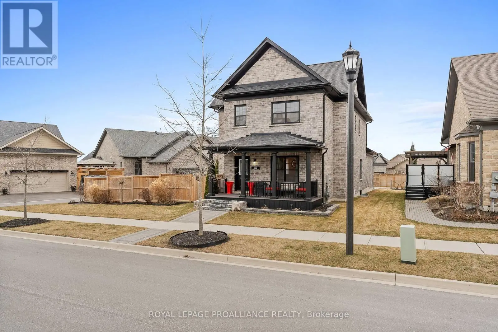 709 Elmer Hutton Street, Cobourg, Ontario  K9A 0K9 - Photo 2 - X12155465