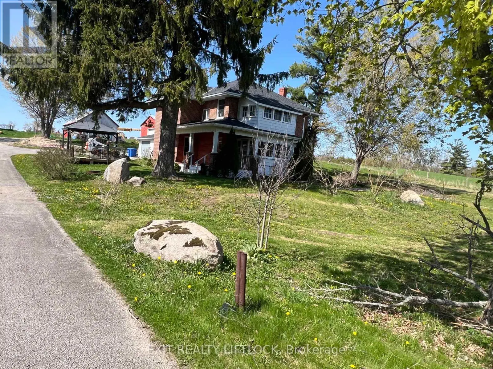 1493 County Rd 8, Kawartha Lakes, Ontario  K0M 1N0 - Photo 2 - X12155467