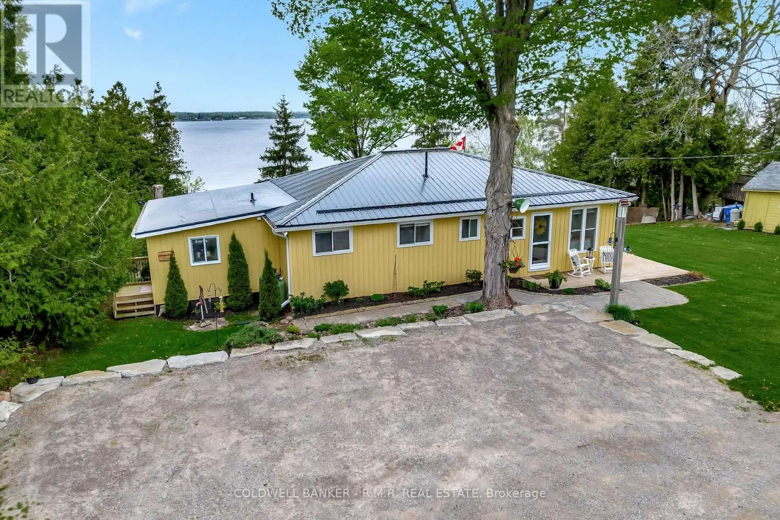 22 Arbour Street, Kawartha Lakes, Ontario  K9V 4R3 - Photo 1 - X12155517