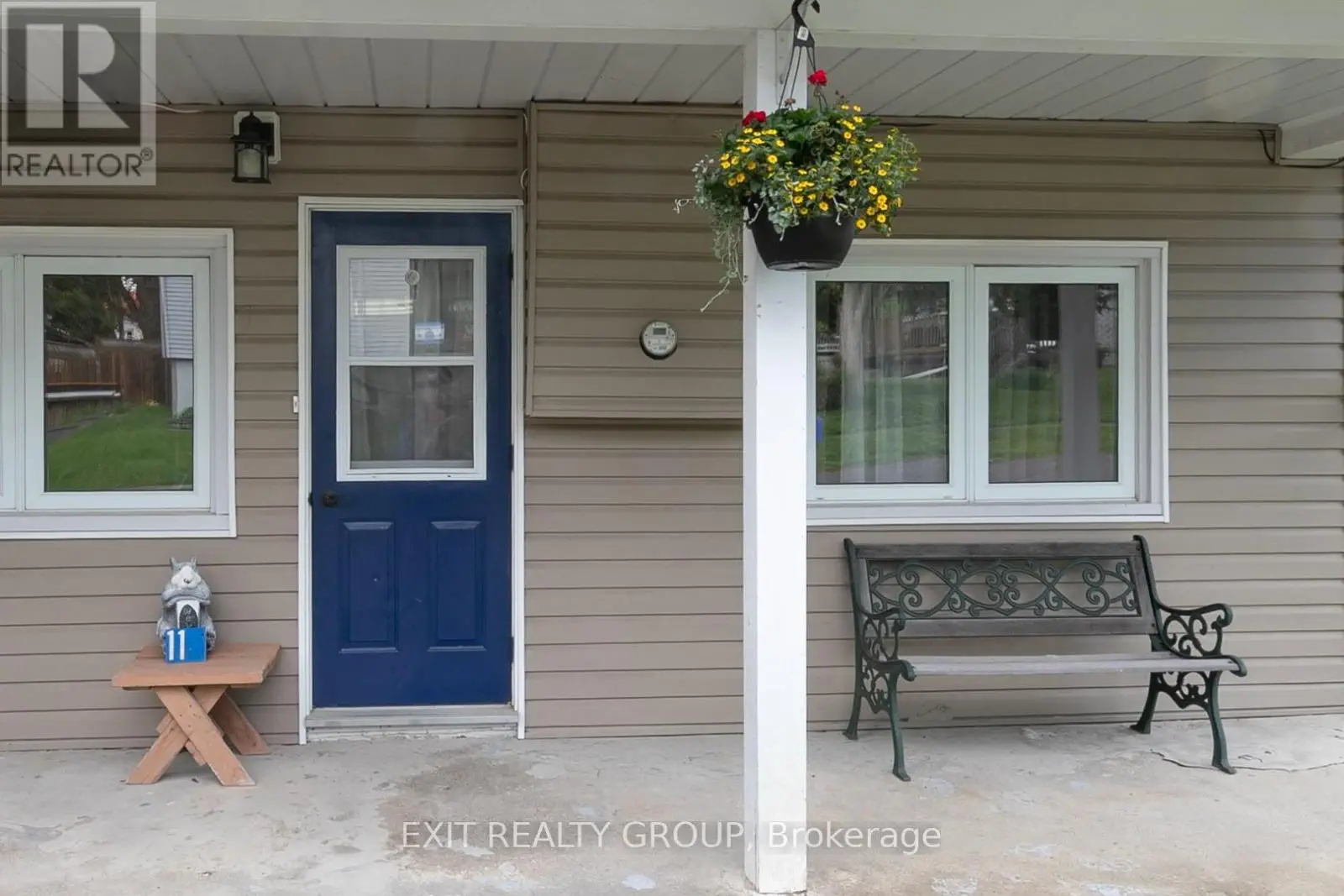 11 Finnegan Drive, Quinte West, Ontario  K0K 2C0 - Photo 3 - X12155662