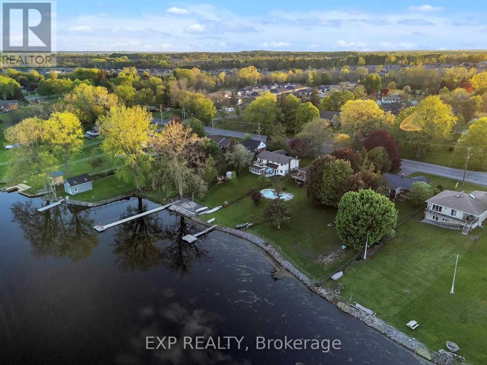 390 Dundas Street W, Greater Napanee, Ontario  K7R 2B7 - Photo 3 - X12155752