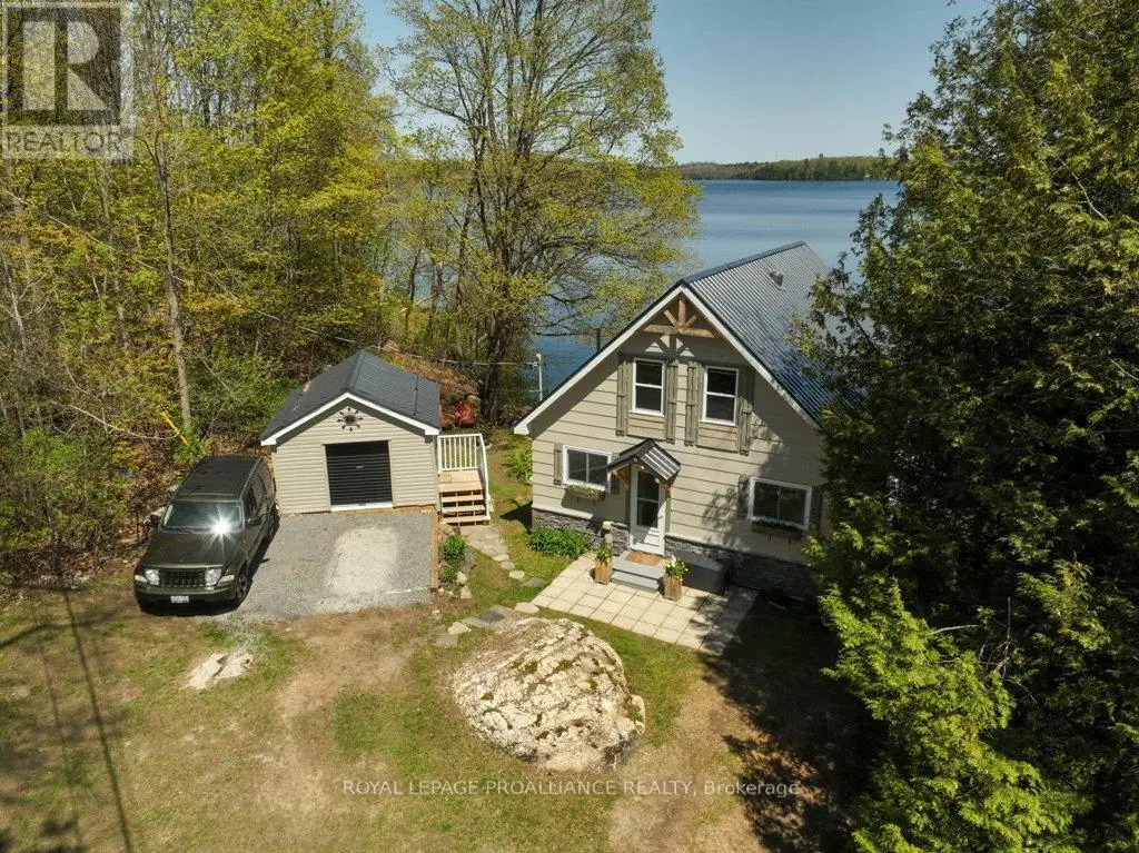 1043 D Big Clear Lane, Frontenac, Ontario  K0H 1B0 - Photo 2 - X12156168