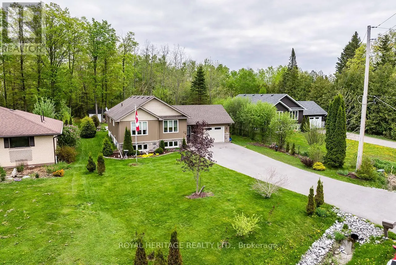 160 Mcgill Drive E, Kawartha Lakes, Ontario  L0B 1K0 - Photo 2 - X12156784