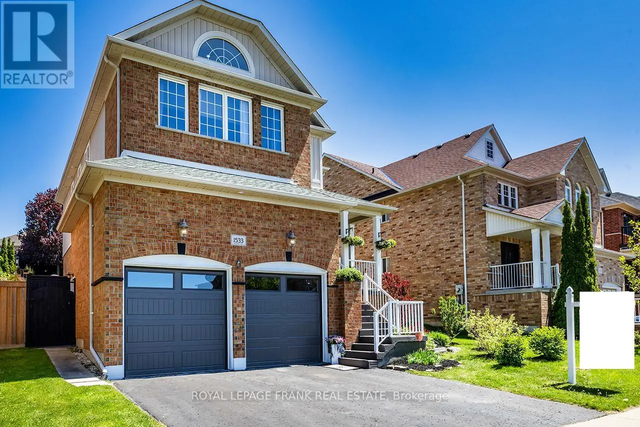 1533 Clearbrook Drive, Oshawa, Ontario  L1K 2P6 - Photo 1 - E12158089