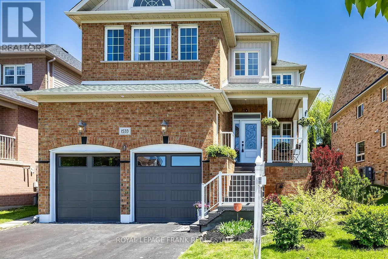 1533 Clearbrook Drive, Oshawa, Ontario  L1K 2P6 - Photo 2 - E12158089