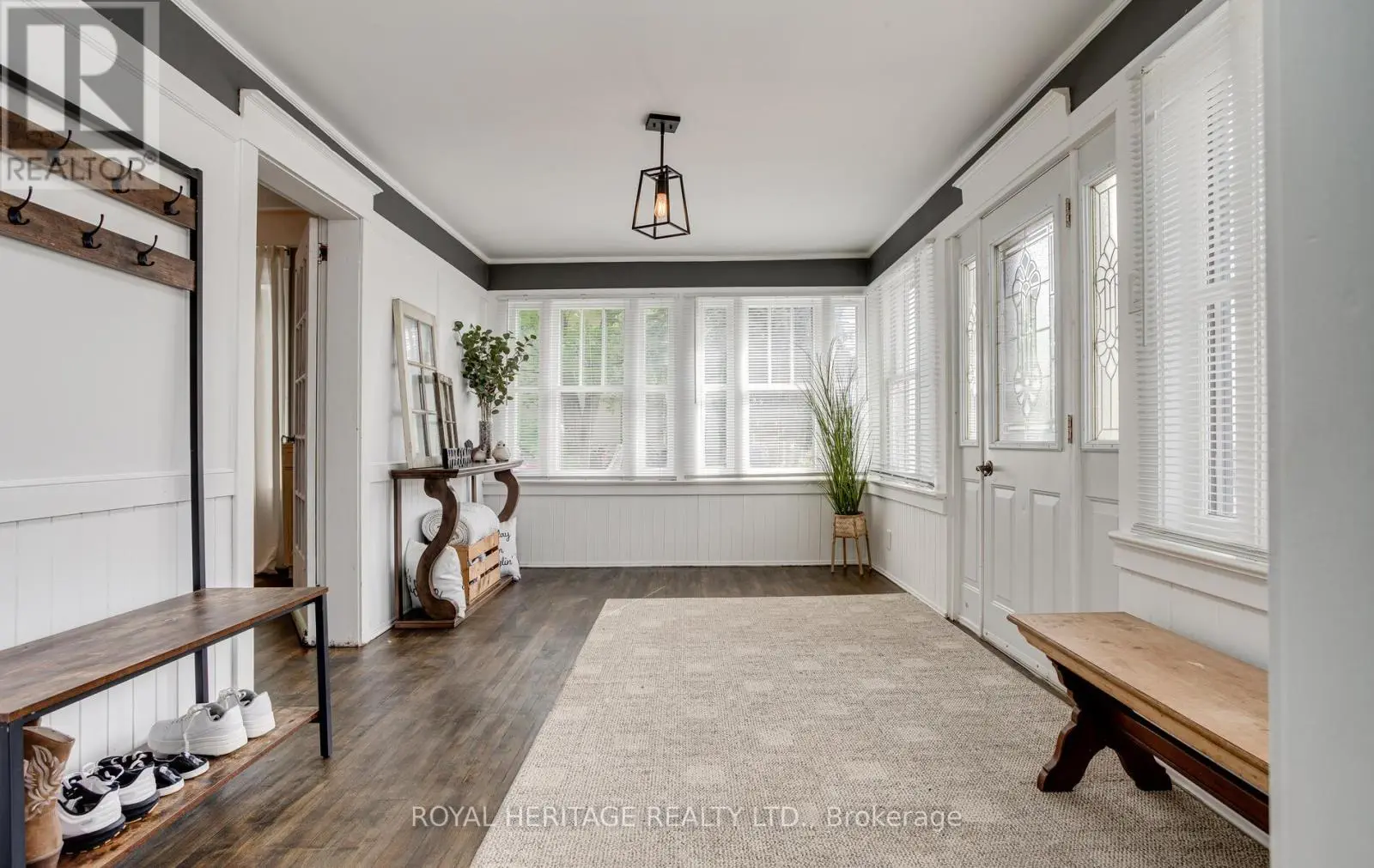 11 George Street E, Havelock-Belmont-Methuen, Ontario  K0L 1Z0 - Photo 3 - X12158081
