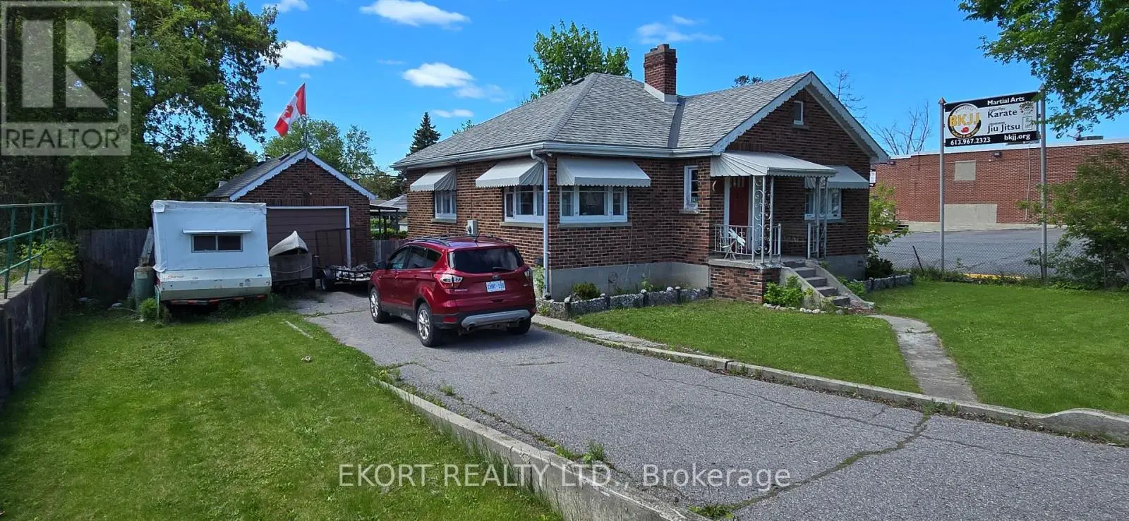 236 North Front Street, Belleville, Ontario  K8P 3C2 - Photo 2 - X12158381