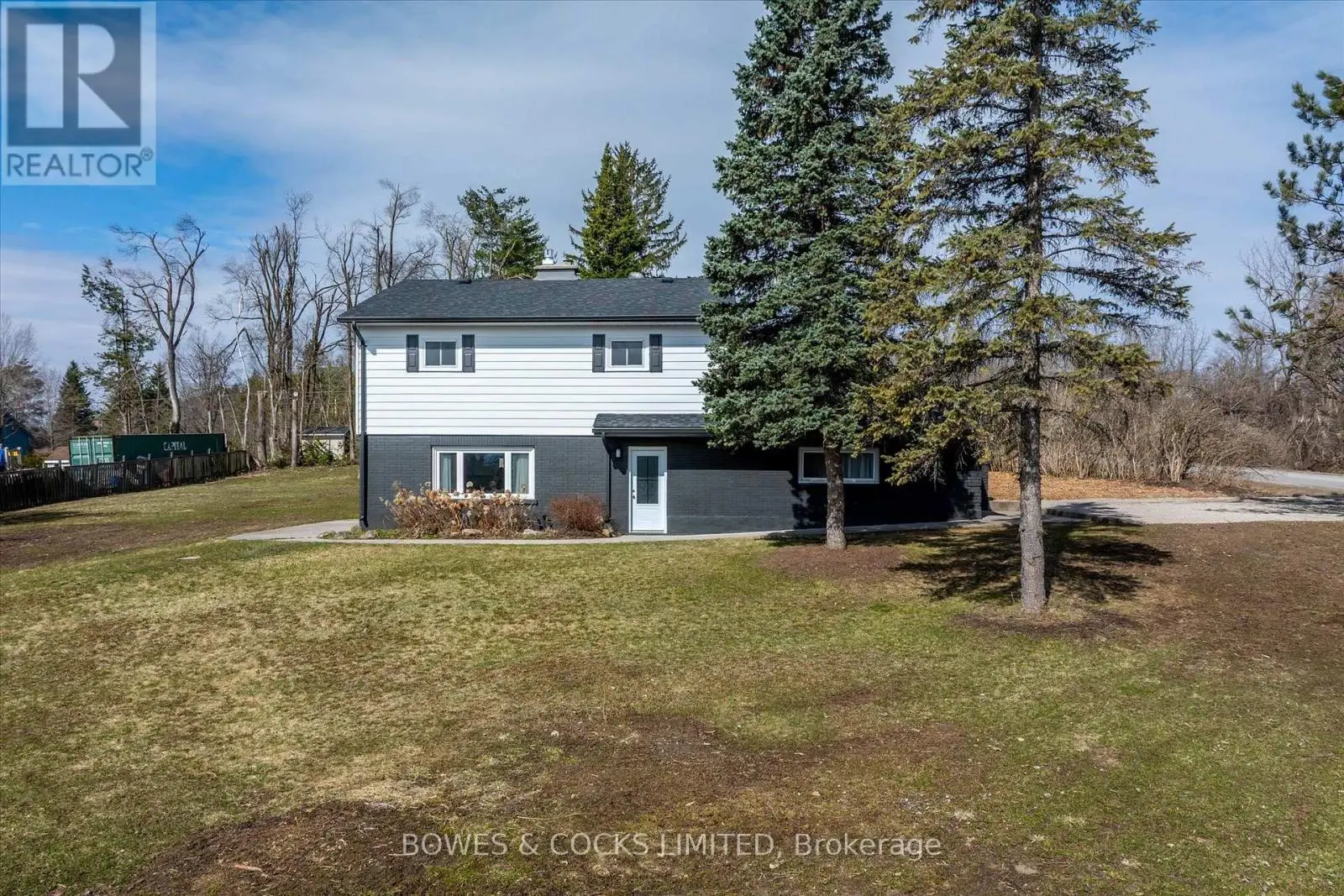 1695 Killoran Road, Selwyn, Ontario  K9J 6X5 - Photo 3 - X12158467