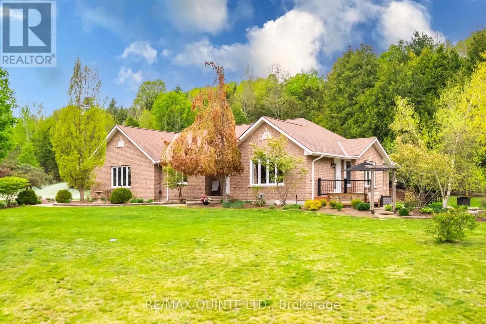 38 Oakridge Drive, Brighton, Ontario  K0K 1H0 - Photo 3 - X12158508