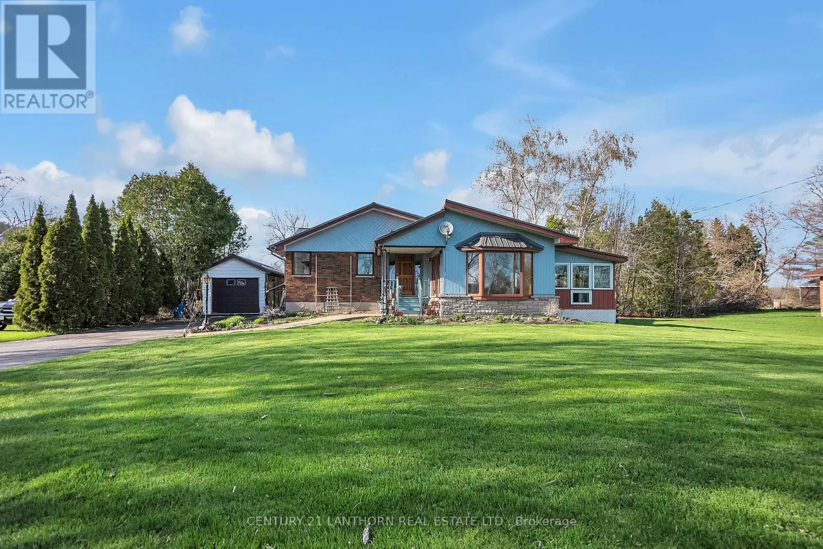 518 Rosebush Road, Quinte West, Ontario  K0K 2C0 - Photo 3 - X12158697