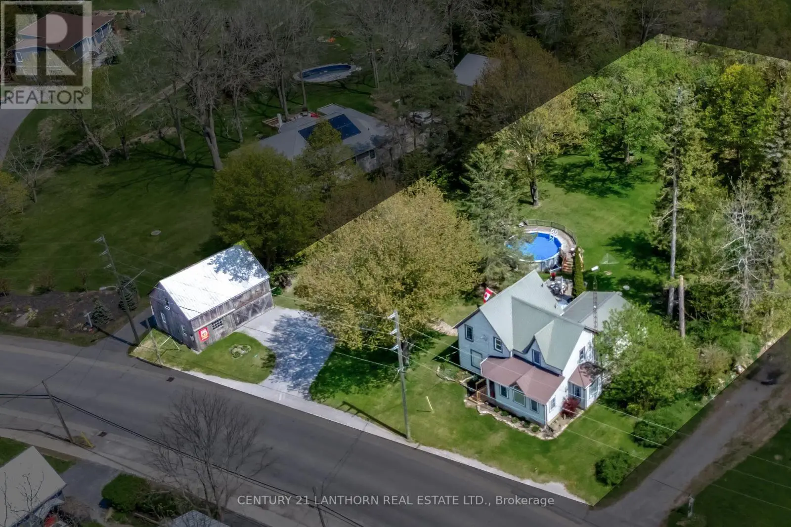 1647 County Road 10, Prince Edward County, Ontario  K0K 1P0 - Photo 2 - X12154033