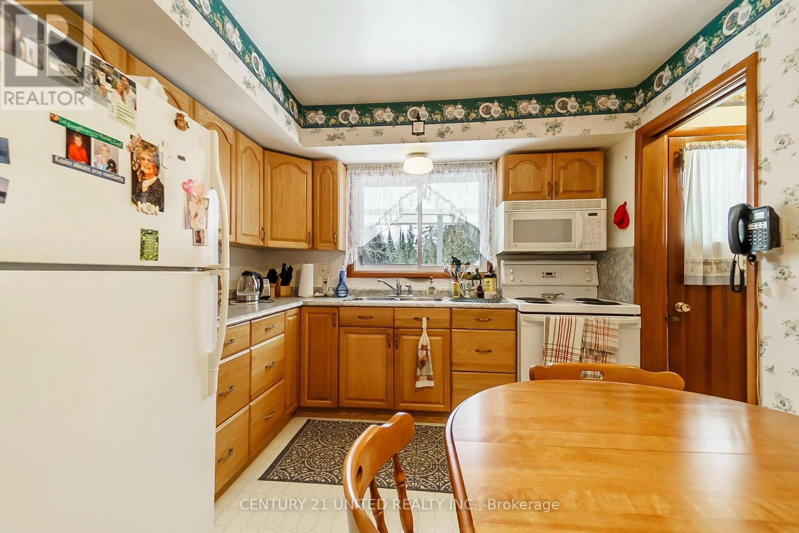 2069 Young's Point Road, Selwyn, Ontario  K0L 2H0 - Photo 19 - X12159467