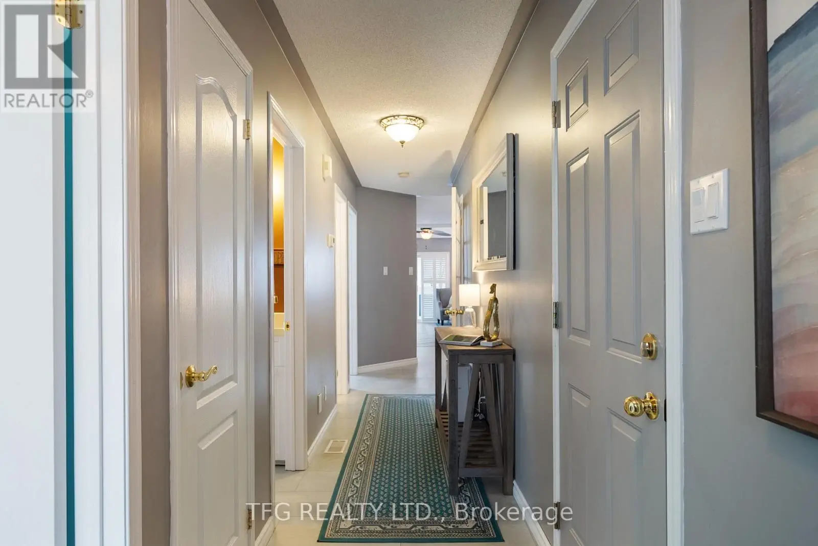 840 Wentworth Street, Peterborough West, Ontario  K9J 8R8 - Photo 3 - X12159556
