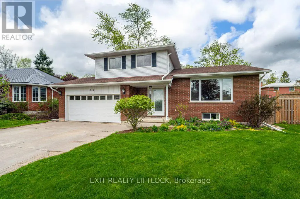 38 Clearview Court, Peterborough West, Ontario  K9K 2A3 - Photo 1 - X12158623