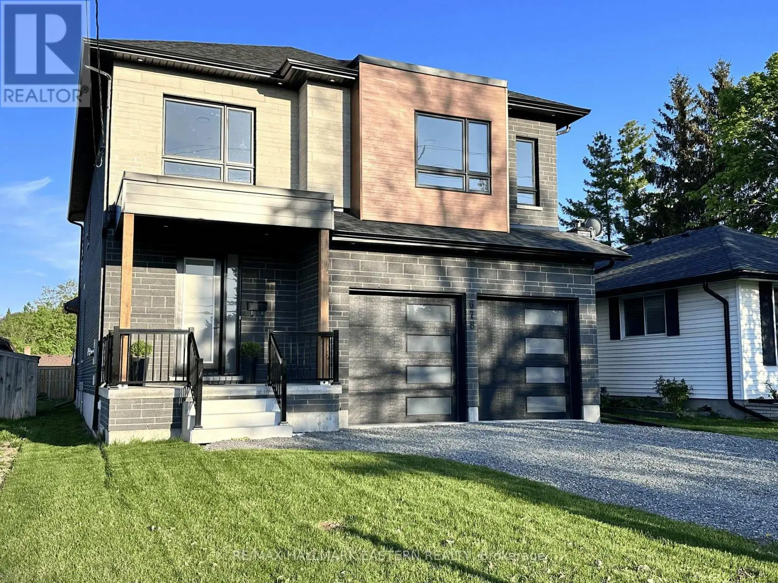 678 Otonabee Drive, Peterborough South, Ontario  K9J 7P9 - Photo 1 - X12159603