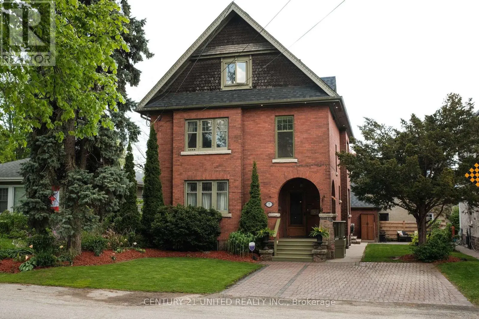 7 Engleburn Place, Peterborough East, Ontario  K9H 1C4 - Photo 1 - X12159797