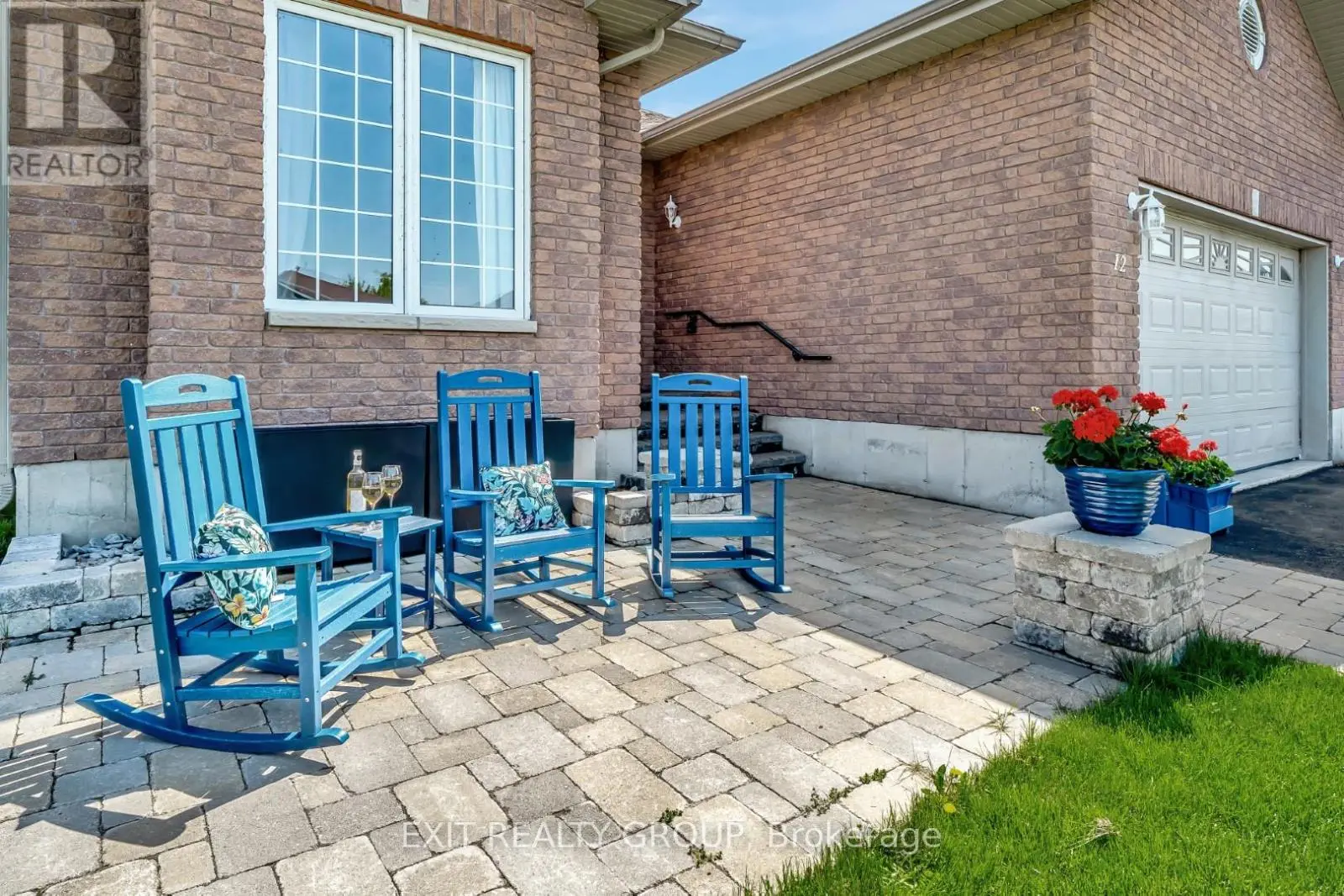 12 Aletha Drive, Prince Edward County, Ontario  K0K 3L0 - Photo 2 - X12160367