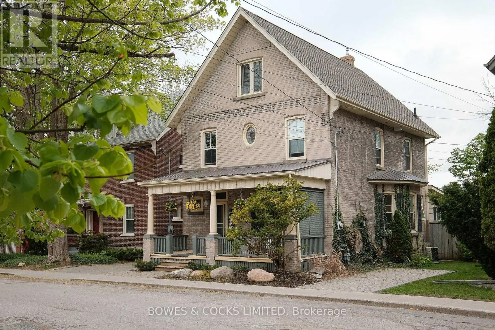 247 Engleburn Avenue, Peterborough, Ontario  K9H 1S5 - Photo 1 - X12160439
