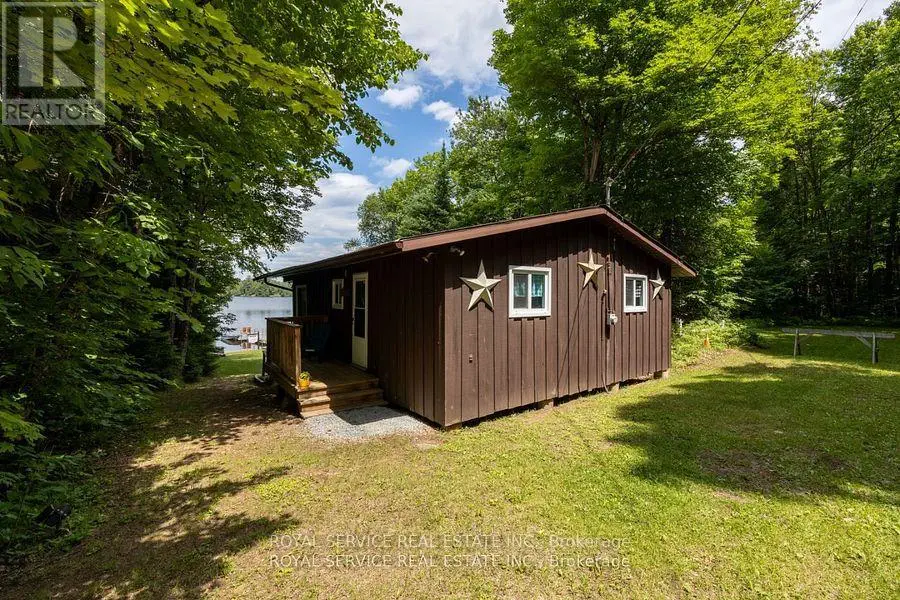 2104 Brady Lake Road, Minden Hills, Ontario  K0M 2K0 - Photo 2 - X12161328