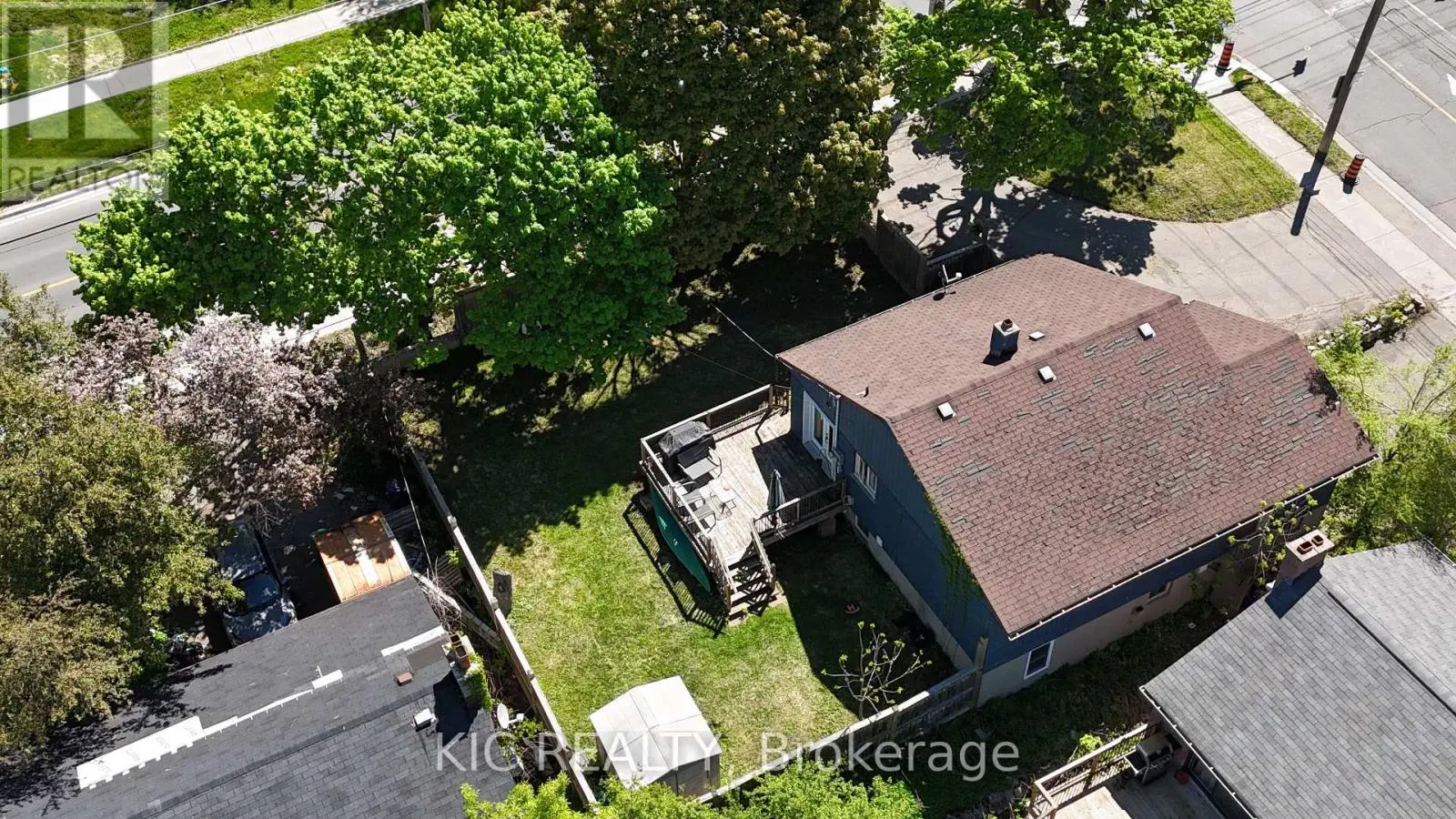 196 Hunter Street E, Peterborough, Ontario  K9H 1G8 - Photo 1 - X12161358