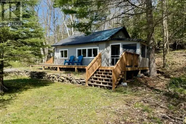 1019 Osler Lane, Minden Hills, Ontario  K0M 2K0 - Photo 1 - X12161486