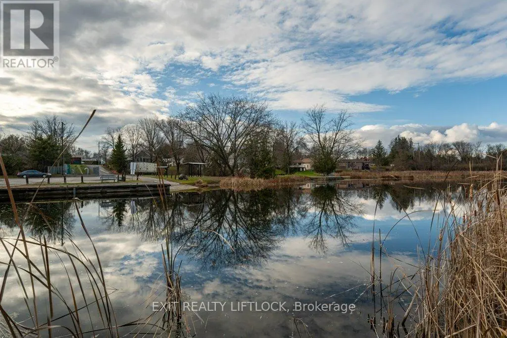 57 King Street E, Kawartha Lakes, Ontario  K0L 2W0 - Photo 2 - X12123612