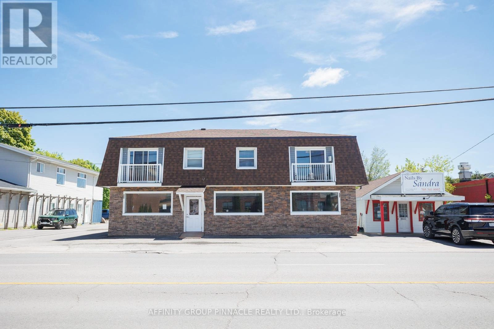 65 Lindsay Street, Kawartha Lakes, Ontario  K0M 1N0 - Photo 3 - X12162262