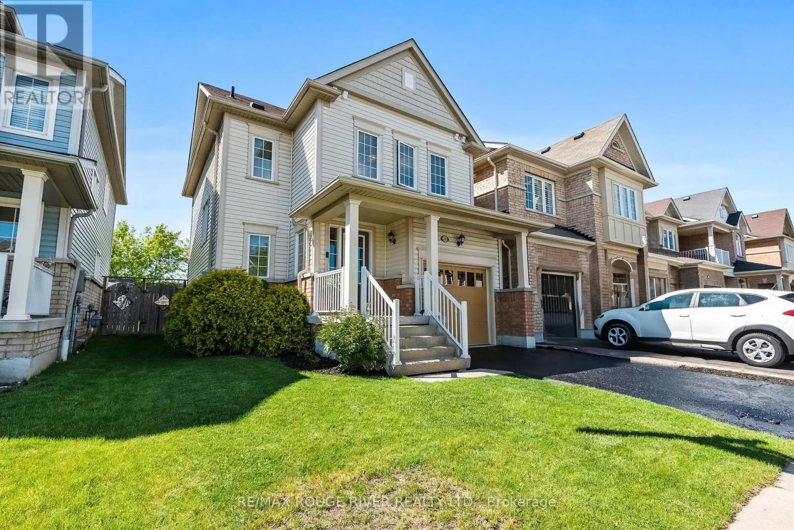 20 Gallimere Court, Whitby, Ontario  L1N 0J5 - Photo 1 - E12162392