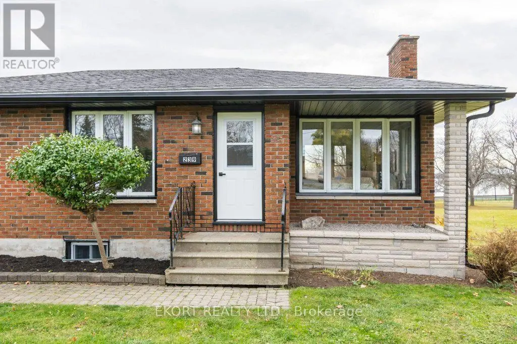 239 Dundas Street W, Belleville, Ontario  K8P 1A9 - Photo 2 - X12162344