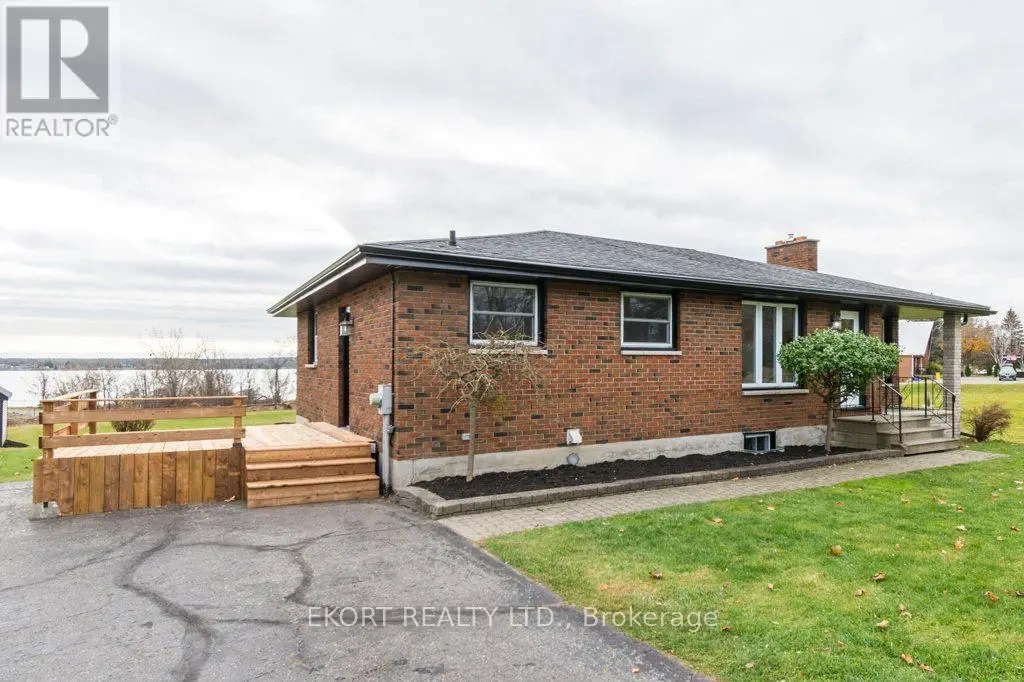 239 Dundas Street W, Belleville, Ontario  K8P 1A9 - Photo 3 - X12162344