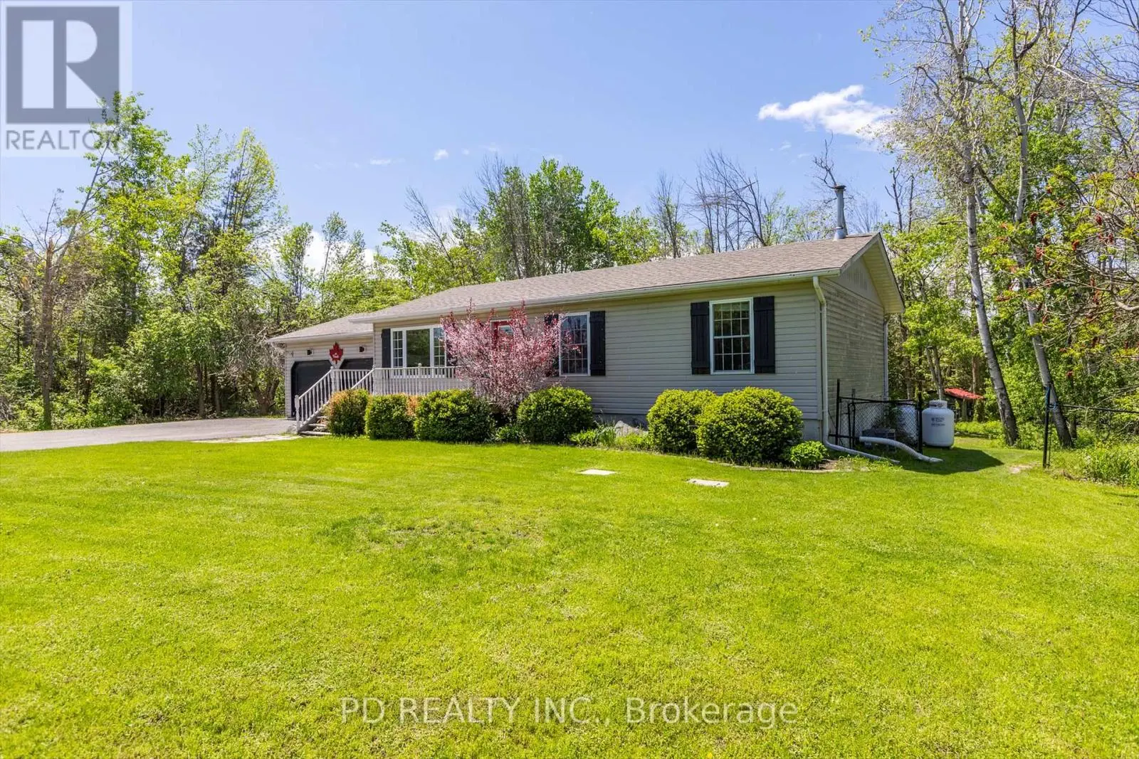 3 Westview Drive, Kawartha Lakes, Ontario  K0L 2W0 - Photo 3 - X12162391