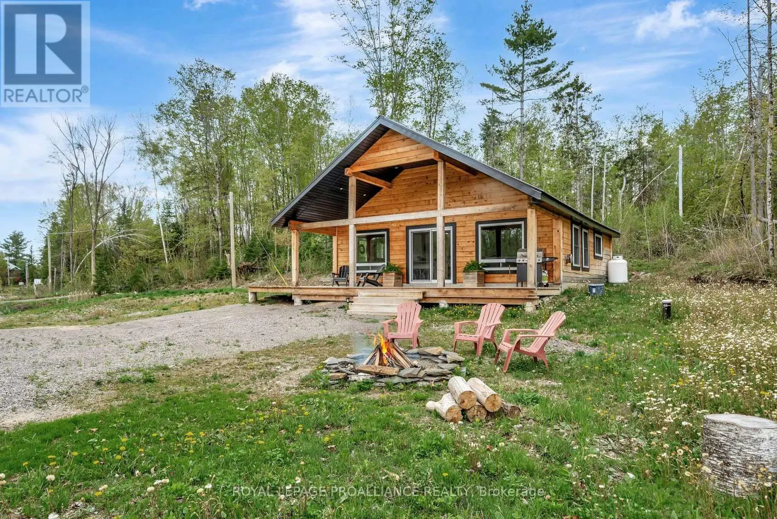 34 Elm Lane, Tudor And Cashel, Ontario  K0L 1W0 - Photo 1 - X12162583